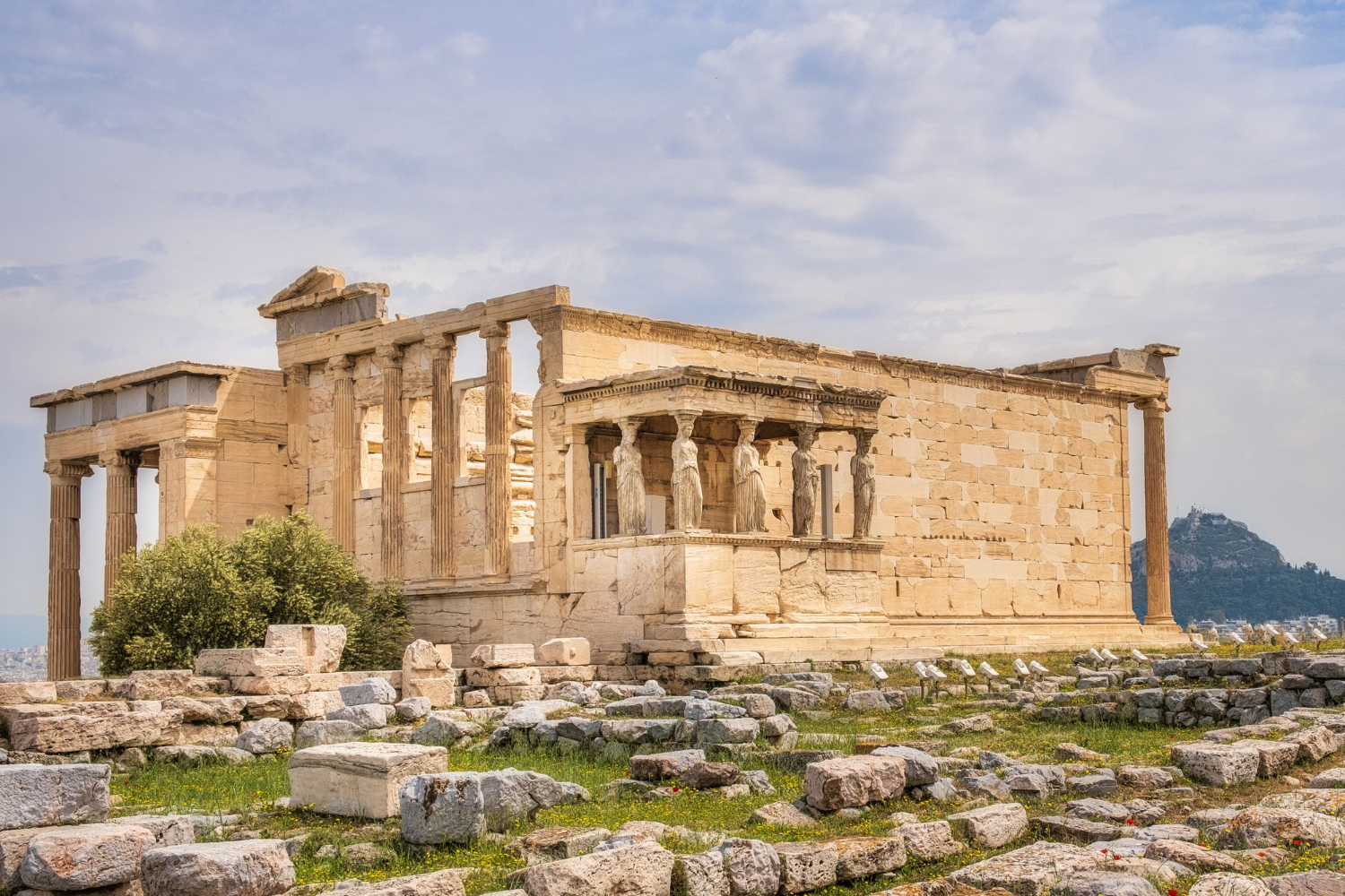 Exploring Greece: Top 10 Must-See Attractions in Athens