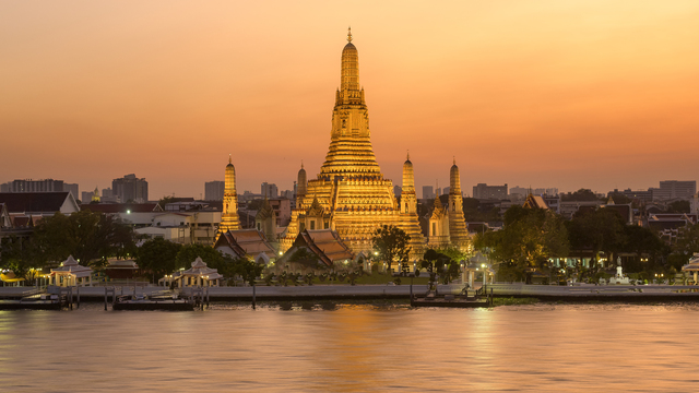 Beautiful view of Wat Arun Temple at sunset in Bangkok, Thailand